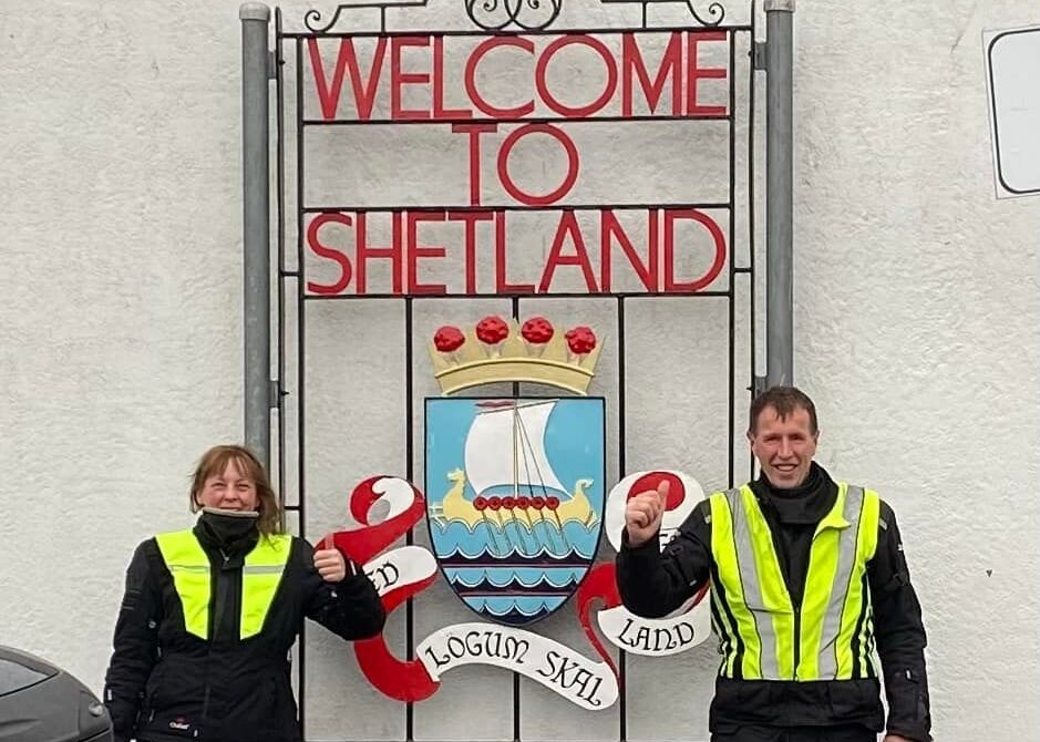 John Hamilton and Ann Sutherland arrive in Shetland. 